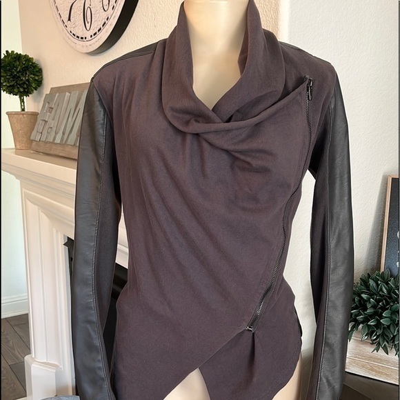 BLANK-NYC Gray Jacket - Picture 10 of 10